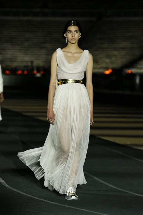 dior grecian 2022 show